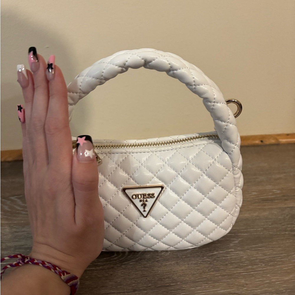 Guess Quilted White Mini Bag RARE - Picture 2 of 12